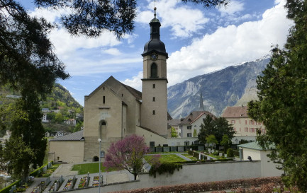 Cathédrale Notre-Dame-de-l&#039;Assomption à Coire / ©Slightlym, CC BY-SA 3.0 Wikimedia Commons