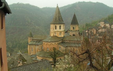 Abbatiale Sainte-Foy de Conques / ©Wikimedia Commons/Flaurentine/CC BY-SA 3.0