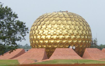 Auroville / ©Wikimedia Commons/sillybugger/CC BY 2.0