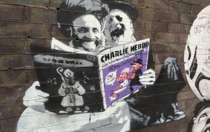 Un tag de rue évoquant les caricatures de &quot;Charlie Hebdo&quot; / Flickr / Matt Brown