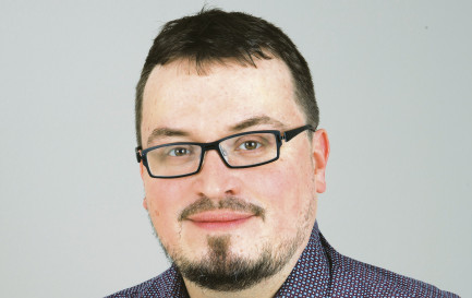 Joël Burri / ©Max Idje