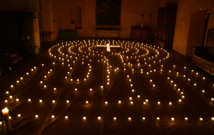 Le labyrinthe de lumière de Pâques à Bursins / ©DR