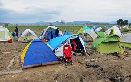 L’hiver arrive sur les tentes de Lesbos / ©Pikist
