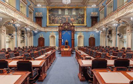 Le Salon bleu de l&#039;Assemblée nationale du Québec / ©Wikimedia Commons/Dannykronstrom/CC BY-SA 4.0