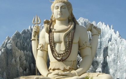 Statue du dieu Shiva, vénéré par les hindouistes, majoritaire en Inde. / @ CC (by-sa) Flickr