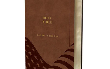 La Bible &quot;God bless the USA&quot; / ©DR