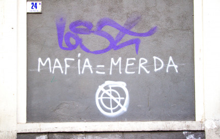 Graffiti anti-mafia à Catania en Sicile / ©iStock/Jann Huizenga