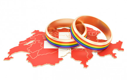 Les églises suisses prennent position sur le mariage pour tous / ©iStock/AlexLMX